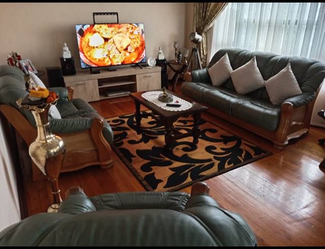 3 BEDROOM HOUSE FOR SALE IN BELLAIR